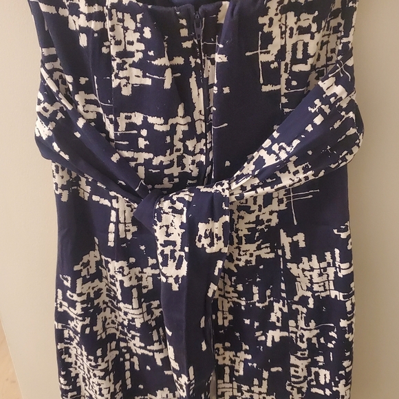 AUW sz.7 Navy and white patterned dress, with POCKETS!! - Picture 5 of 7